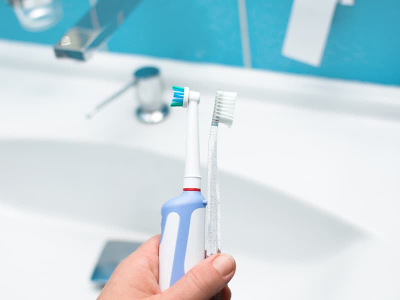 Electric toothbrushes vs manual toothbrushes